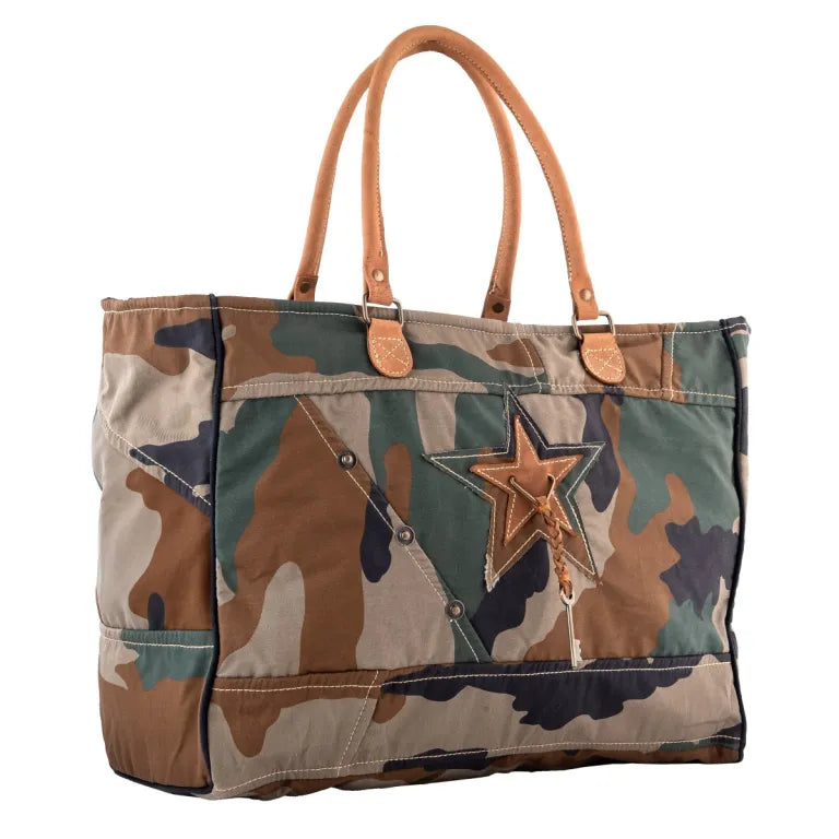 Trendy Camouflage Weekender Bag