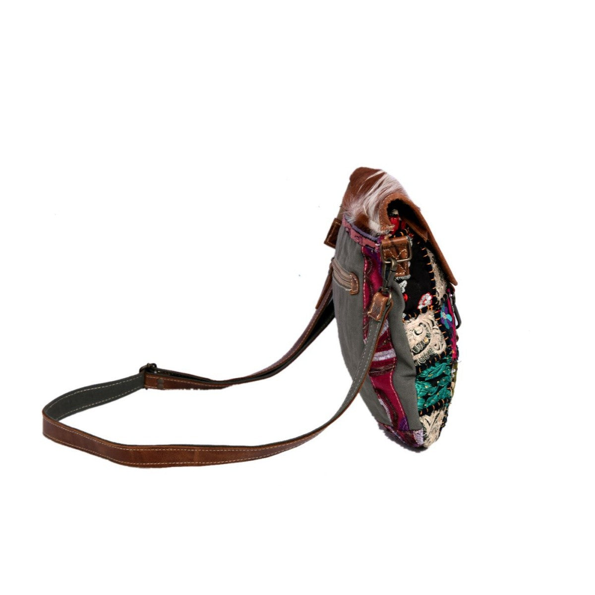 Traditional with Hairon Shoulder Bag