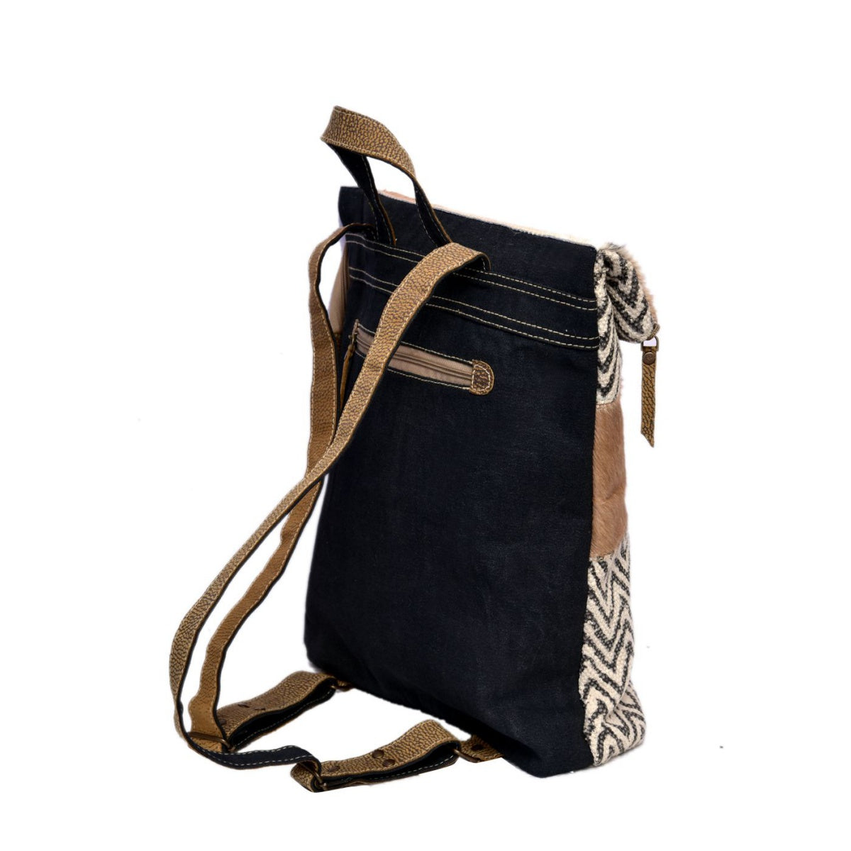 Zigzag Rug With Hairon Backpack