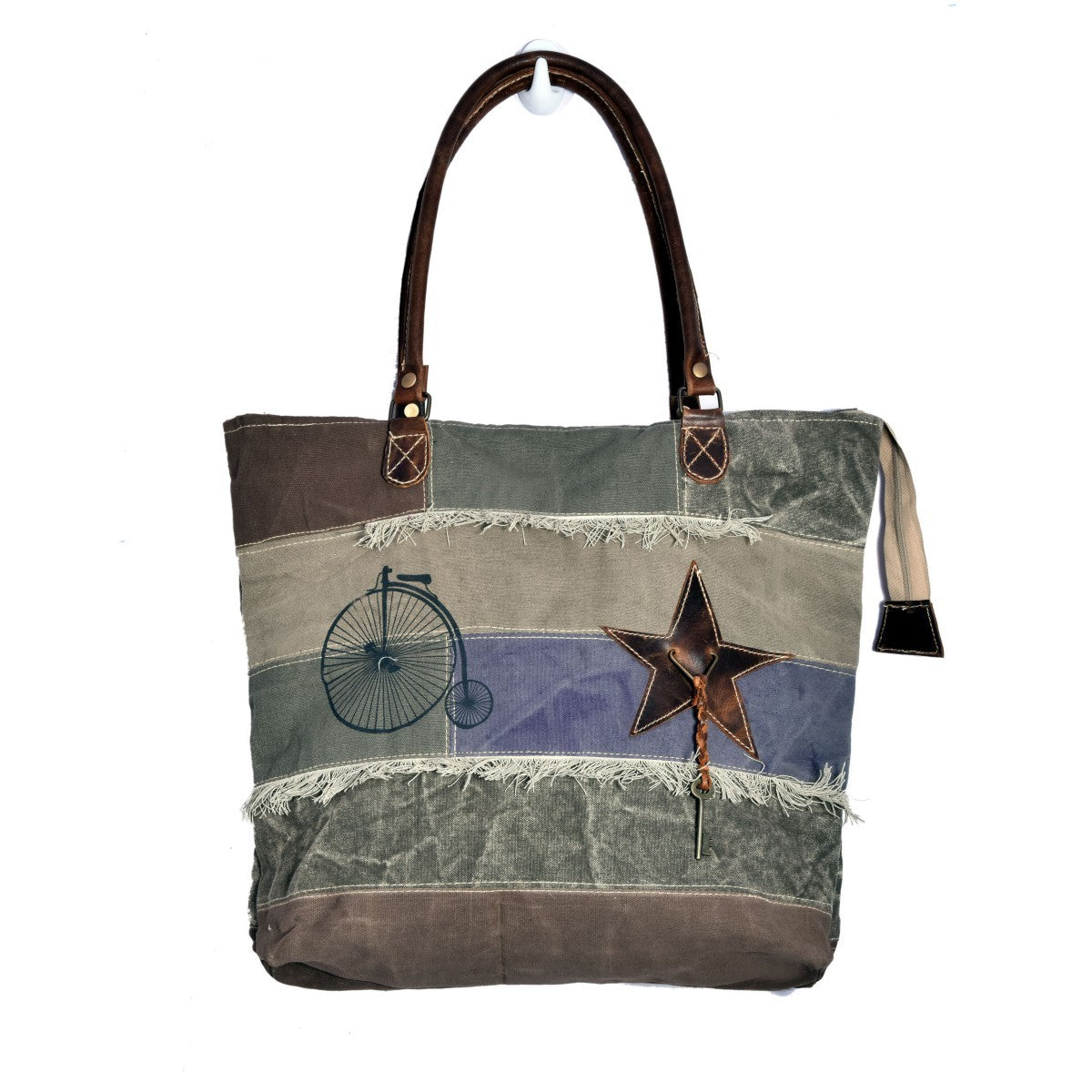 Cycle Print With Star Key Rough Strips Weekender Bag