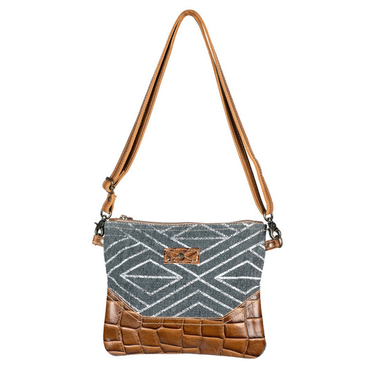 Alvaro Crossbody
