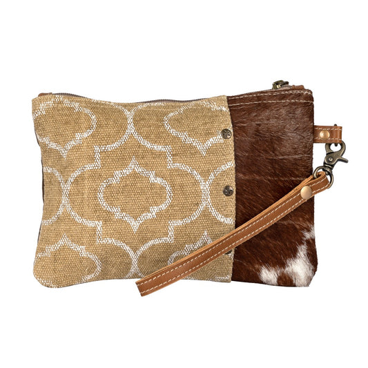 kara Pouch