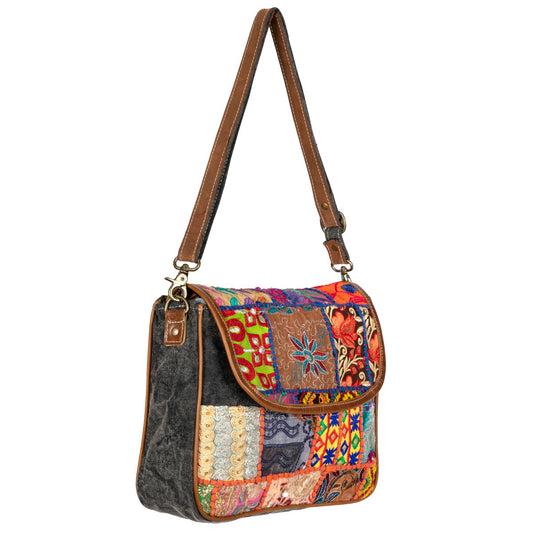 Flint Shoulder Bag