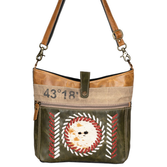 Envel Shoulder Bag