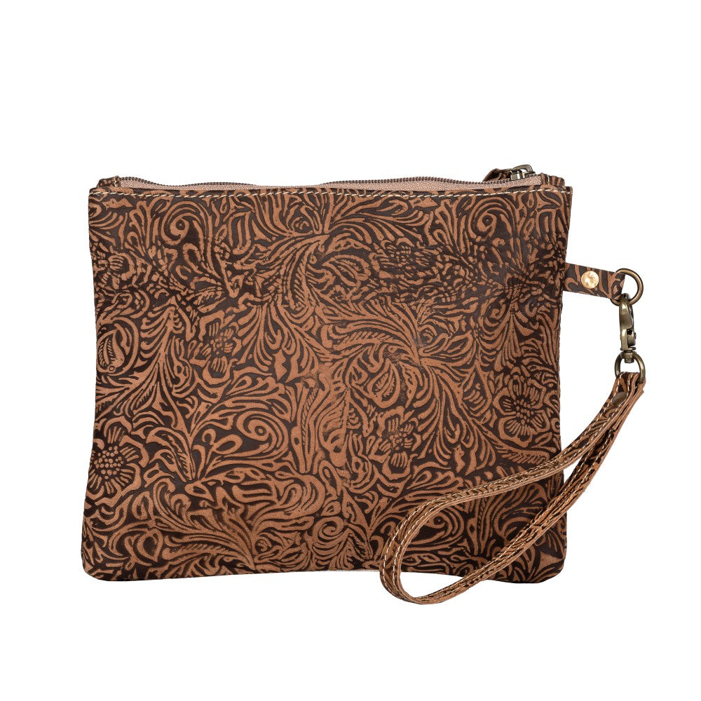 Clara Pouch