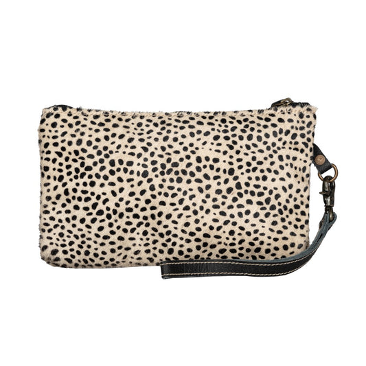 Magna Pouch