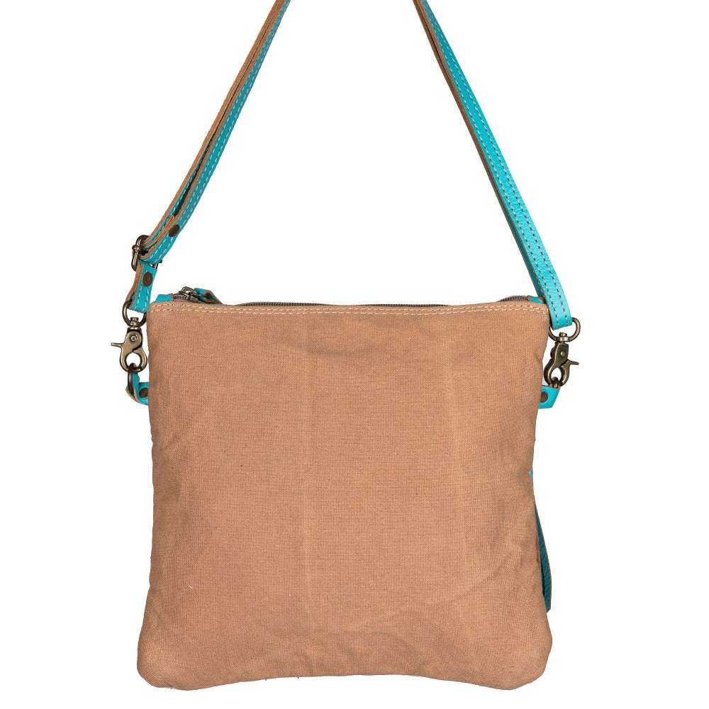 Arry Crossbody