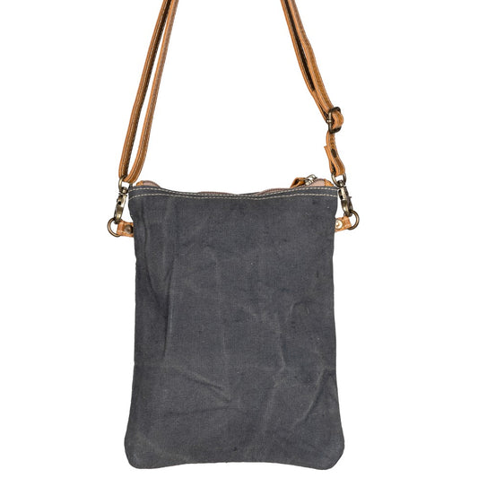 Happea Crossbody