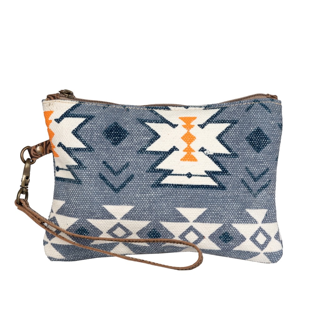 Baldoe Pouch