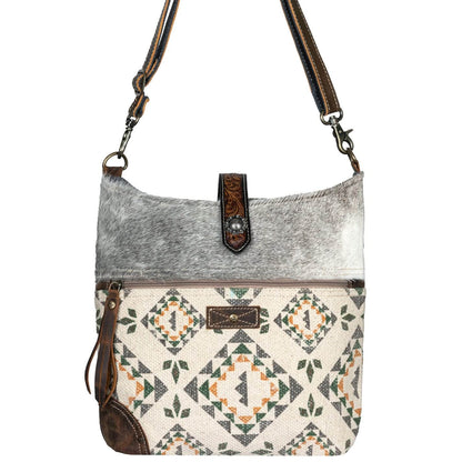 Amul Shoulder Bag