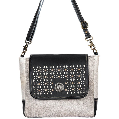 Venture Shoulder Bag