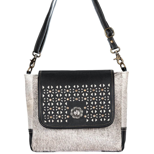 Venture Shoulder Bag