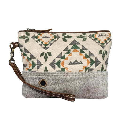 Jaena Pouch