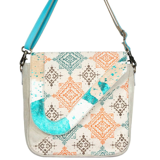 Damian Shoulder Bag