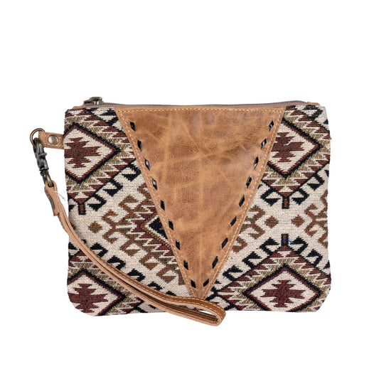 Munchy Pouch