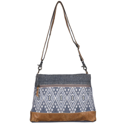 Thora Shoulder Bag
