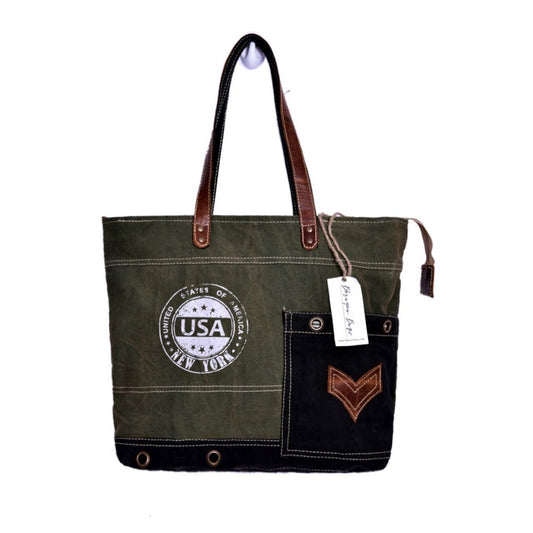 Round USA Print Green Tote Bag
