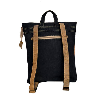 Zigzag Rug With Hairon Backpack