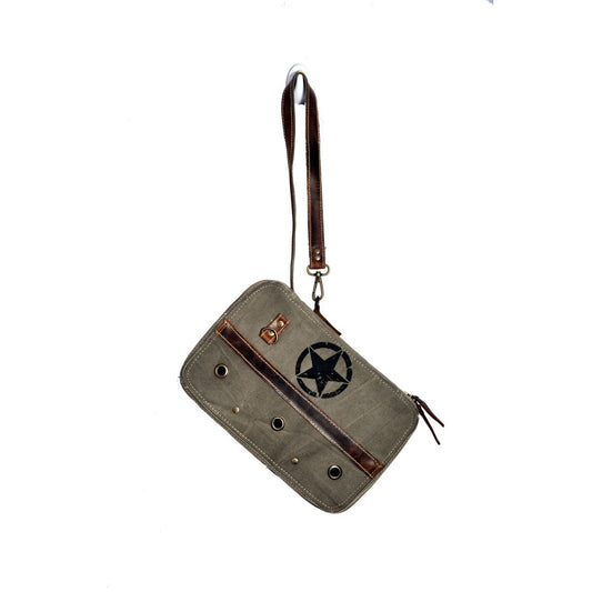 Star Print With 3 Rings Clutch