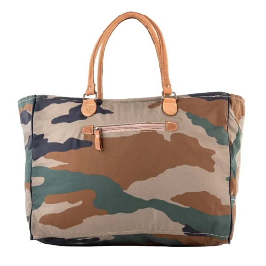Trendy Camouflage Weekender Bag - Image 3