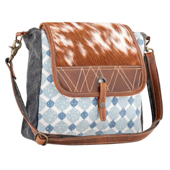 Classic Caramel Shoulder Bag - Image 4