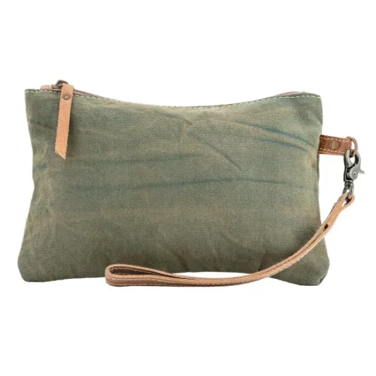 Wrinkle Green Small Pouch - Image 2