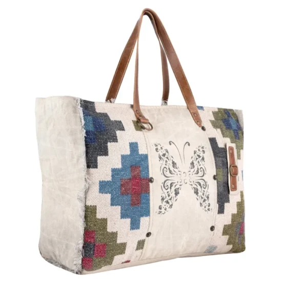 Butterfly Weekender bag - Image 2