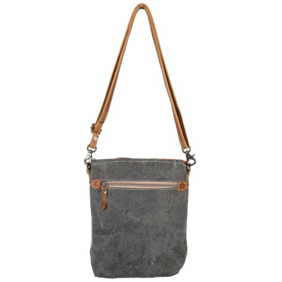 Capres Crossbody - Image 3