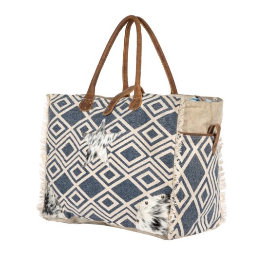 Endevour Weekender Bag - Image 2