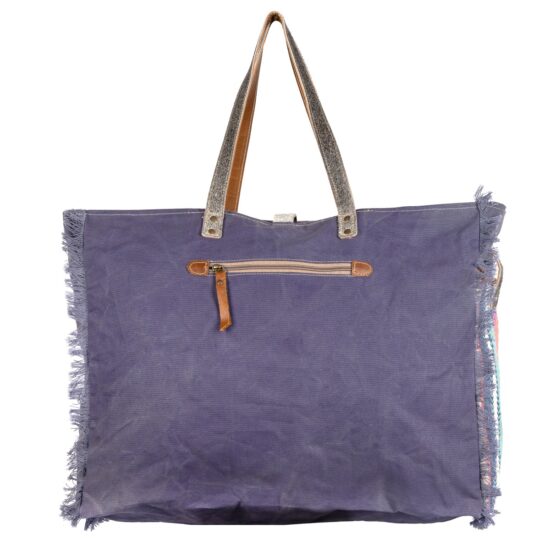 Insignia Weekender Bag - Image 3