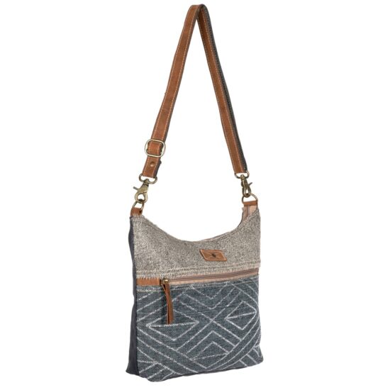 Chandler Shoulder Bag - Image 2