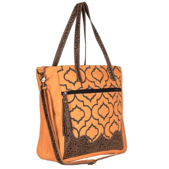 Fiona Messenger Bag - Image 2