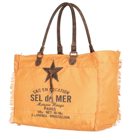 Clasibly Weekender Bag - Image 2
