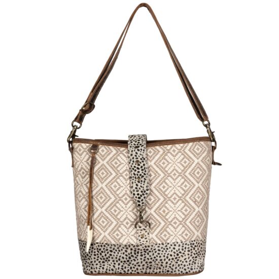 Rivire Shoulder Bag