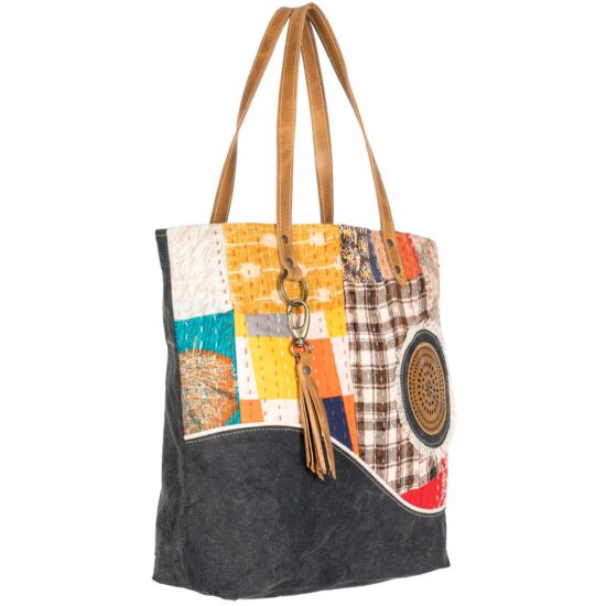 Davinea Tote Bag - Image 2