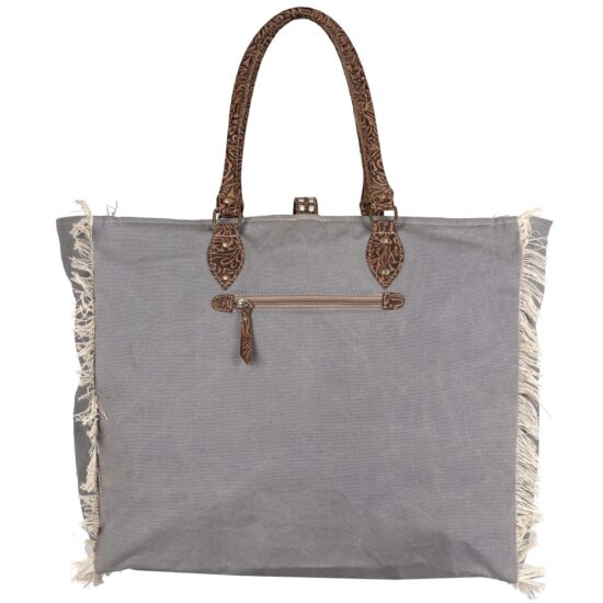 Bingler Weekender Bag - Image 3