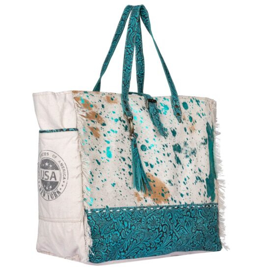 Lopez Weekender Bag - Image 2