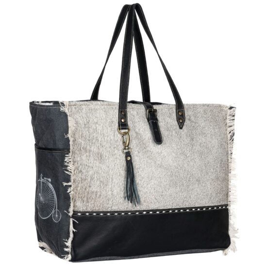 Adair Weekender Bag - Image 2