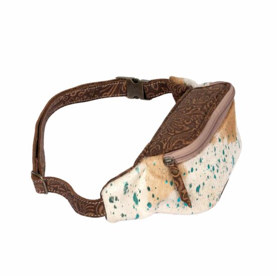 Skylar Fanny Pack - Image 2