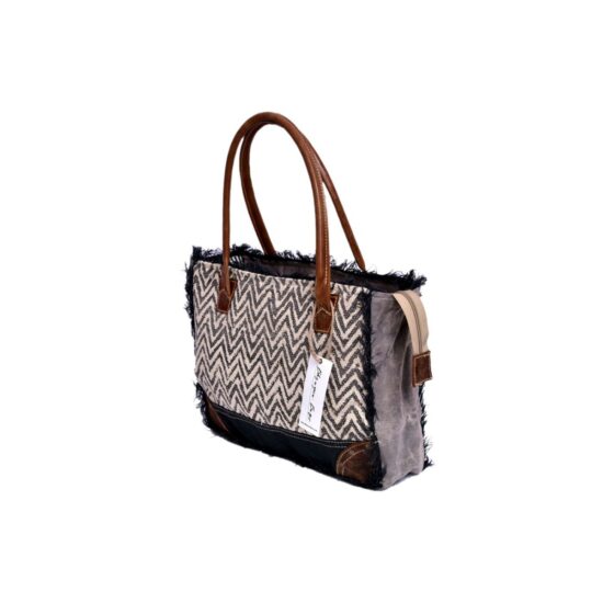 Zigzag Rug Small Bag - Image 3