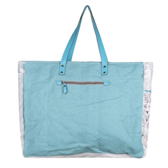 Willa Weekender Bag - Image 3