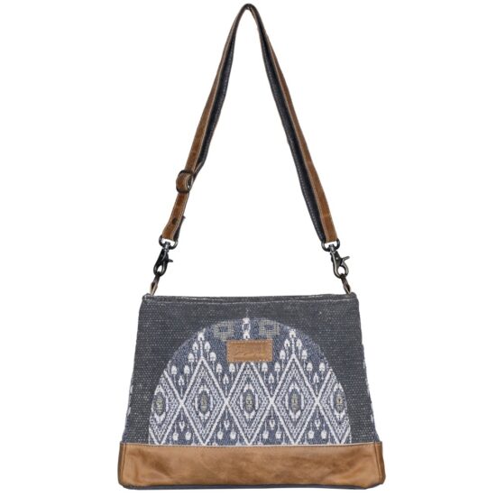 Thora Shoulder Bag
