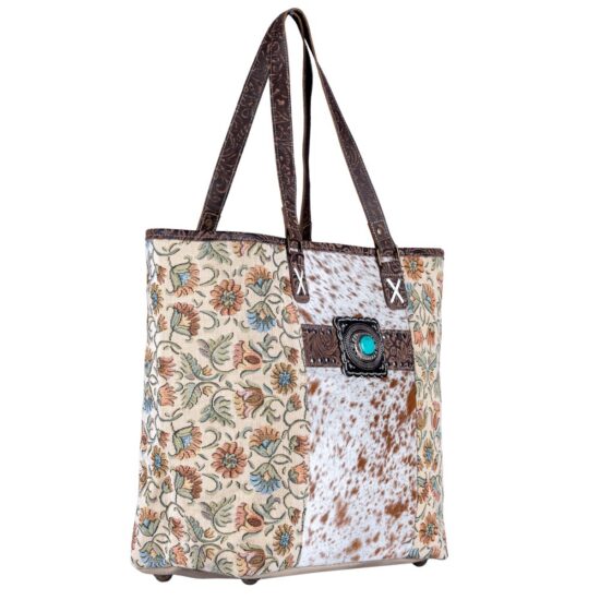 Nomad Weekender Bag - Image 2