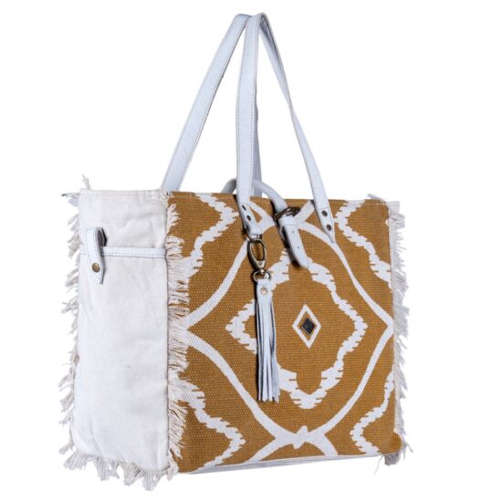 Dusty Bloom Weekender Bag - Image 2