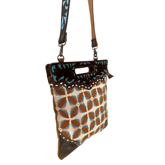 Mesa Classic Shoulder Bag - Image 2