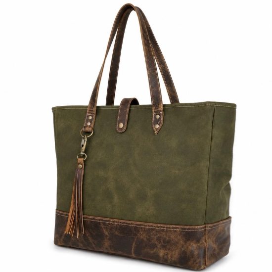 Finch Weekender Bag - Image 2